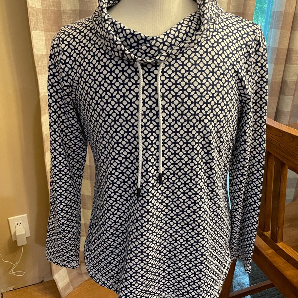 Talbots Navy and White Polka Dot Top/ lightweight pullover